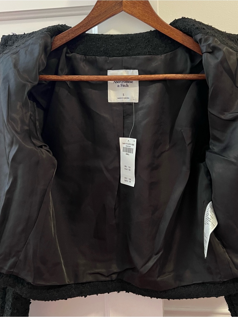 Abercrombie & Fitch Black Cropped Jacket with Gold Buttons - Picture 13 of 16